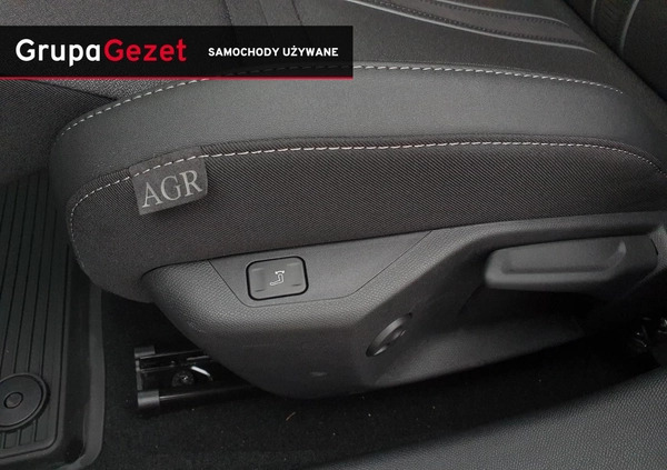 Opel Astra cena 130990 przebieg: 4000, rok produkcji 2023 z Łowicz małe 121